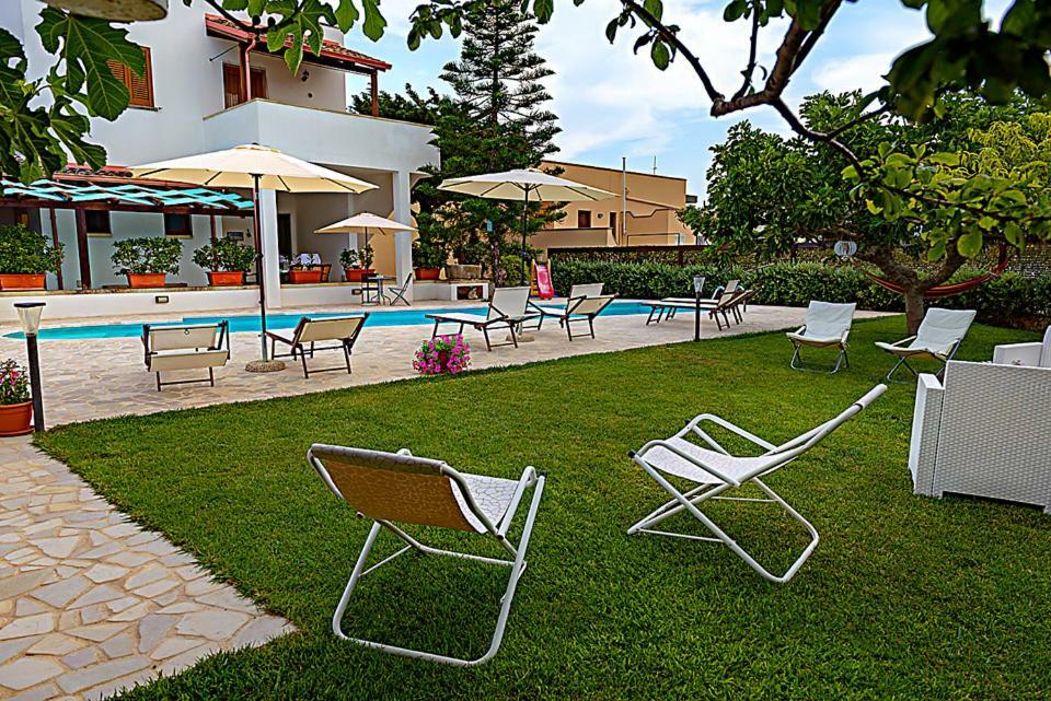 Casa Vacanza Augusto 우기아노 라 치에사 외부 사진