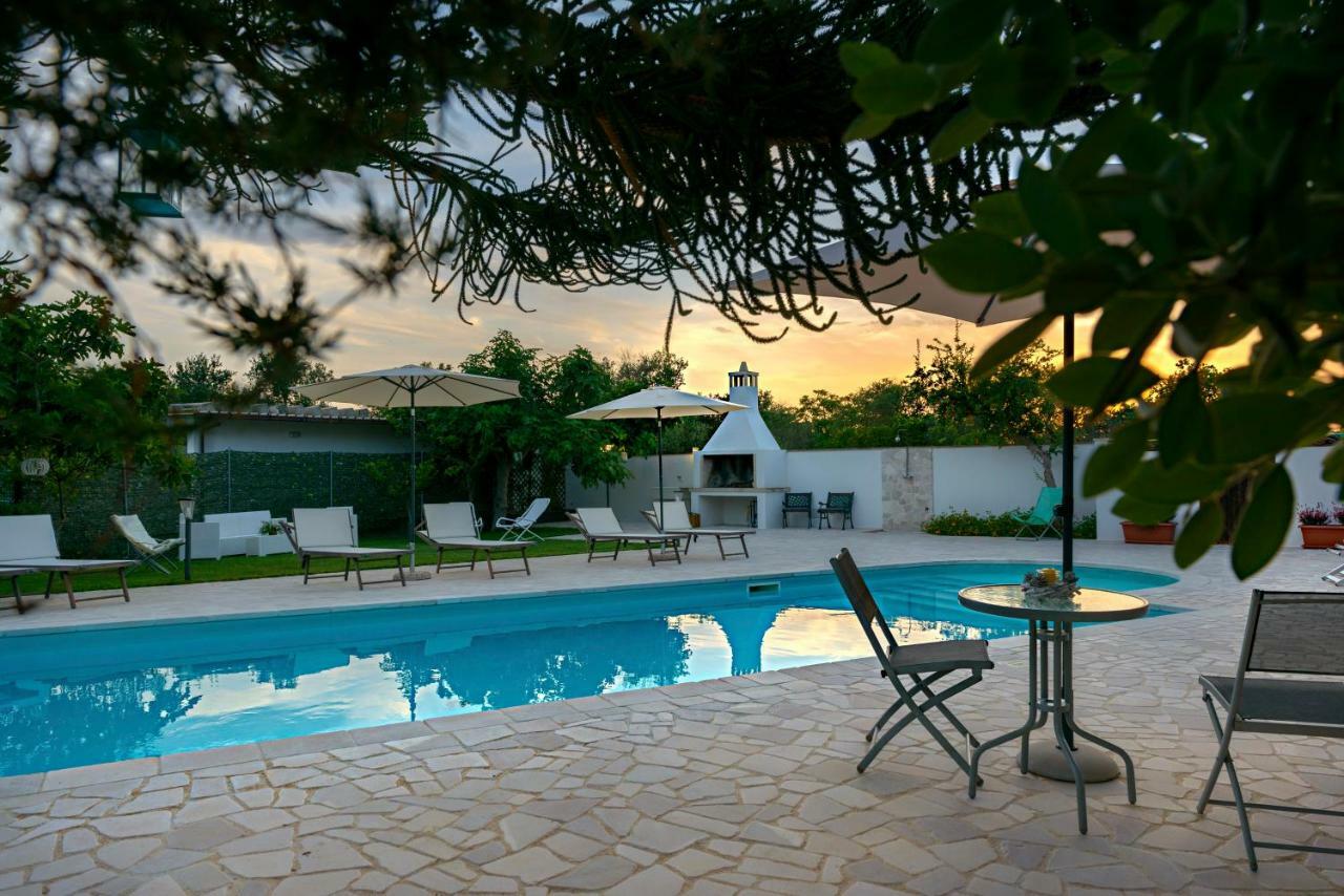 Casa Vacanza Augusto 우기아노 라 치에사 외부 사진